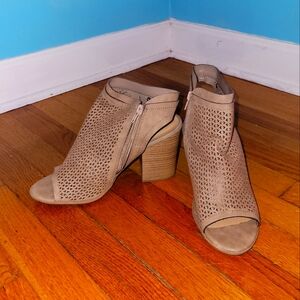Soda Slingback Peep-toe Taupe Tan sz. 10